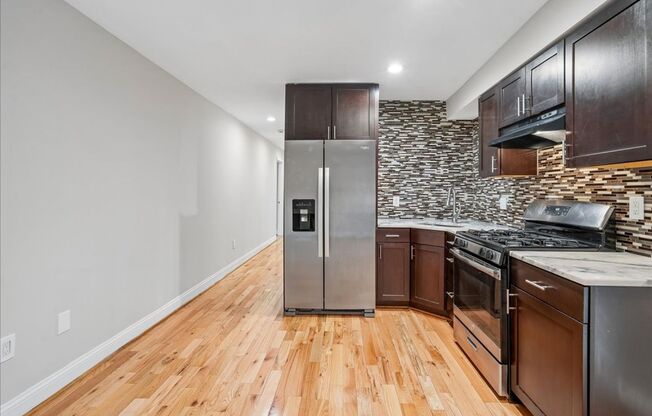 1 and 3 bedroom apartments with utilities