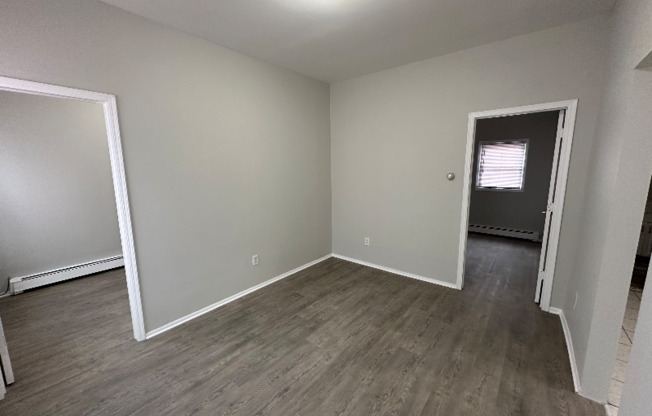 1131 MAIN ST