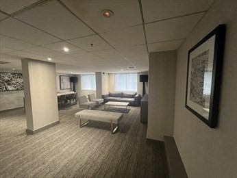 1 bed, 1 bath, 663 sqft, $3,250, Unit 827