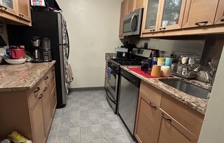 1 bed, 1 bath, 870 sqft, $2,900, Unit 310
