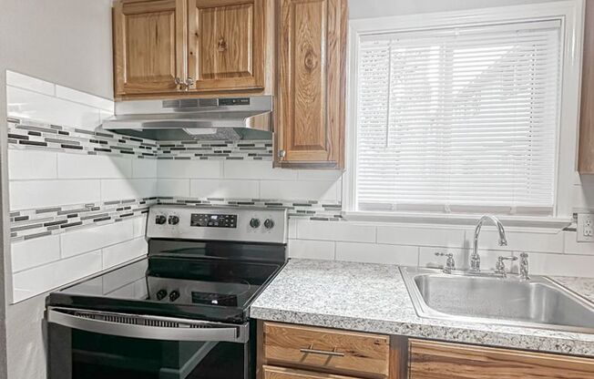 1 bed, 1 bath, 720 sqft, $1,100, Unit SC877