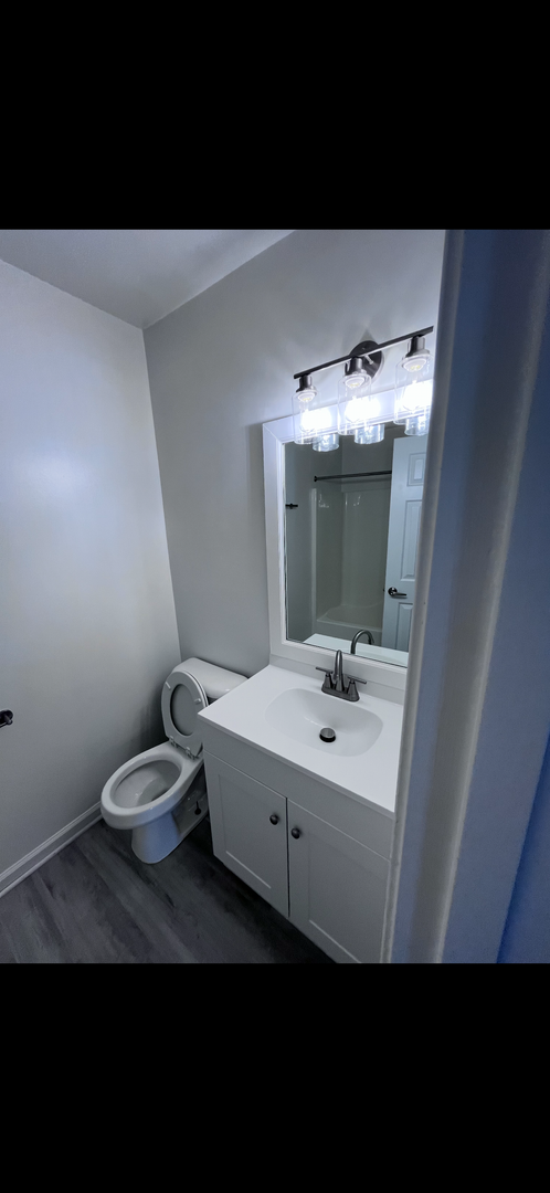 2 beds, 2 baths, 1,000 sqft, $1,745, Unit 310 B Commonwealth Court