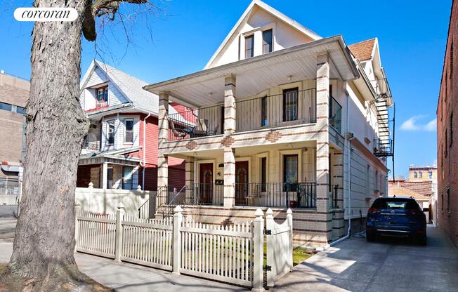 457 E 9 ST