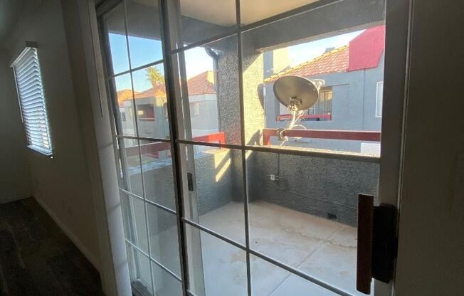 1 bed, 1 bath, $1,250, Unit # 2059