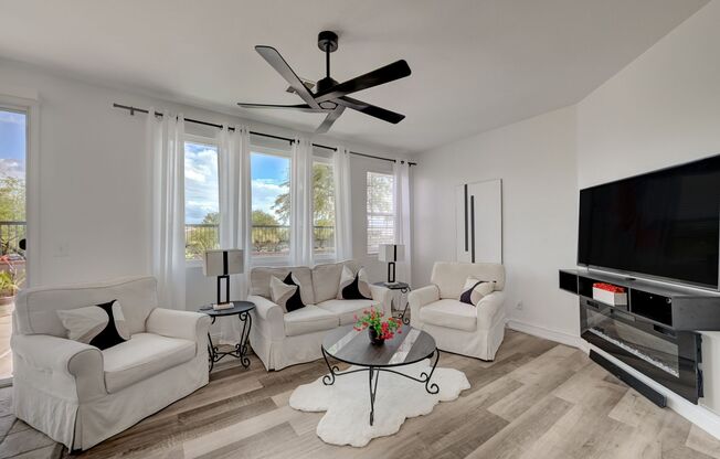 2 beds, 2 baths, $2,300