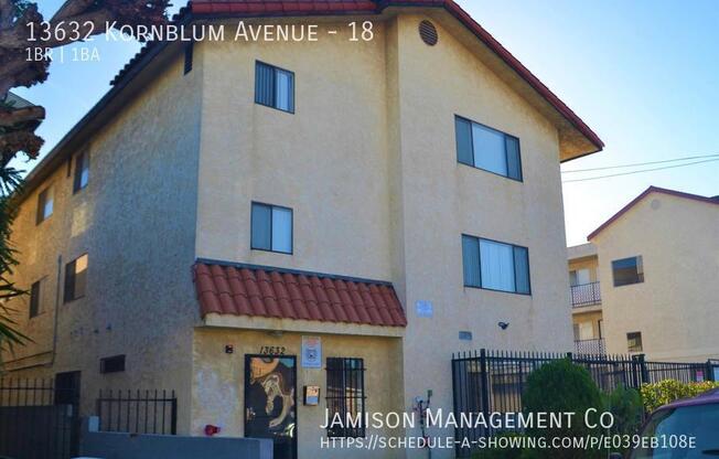 13632 Kornblum Avenue
