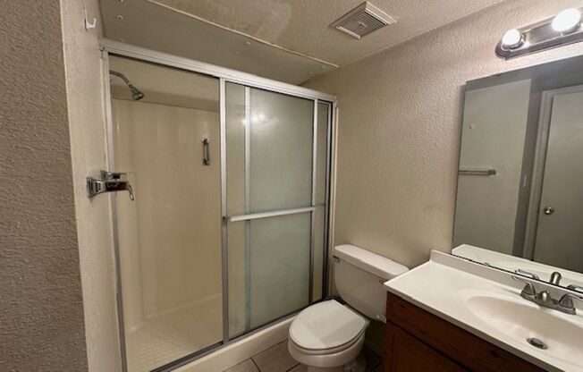 Spacious 3BR/2BA Apartment | In-Unit Washer & Dryer | Private Patio