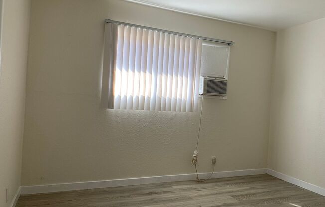 1 bed, 1 bath, $1,700, Unit 8712 - Apt 13