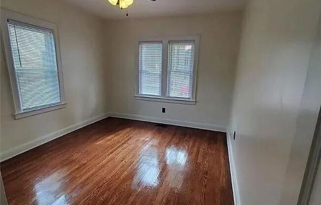 Three Bedroom Newly Renovated Home in South Charleston