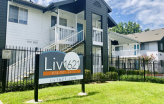 Liv 1621 Apartments