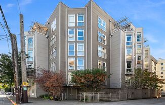 $500 OFF move in special - Welcome home to Capitol Hill - Close to all Seattle Offers