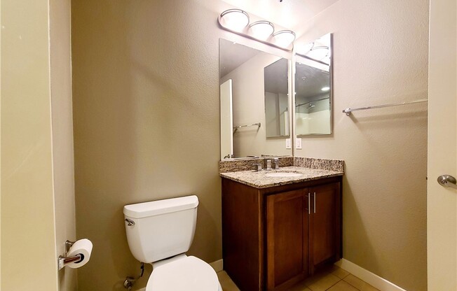 2 beds, 2 baths, 1,050 sqft, $3,100, Unit 402