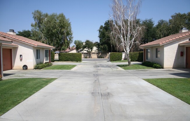 Brookside Dr 2927