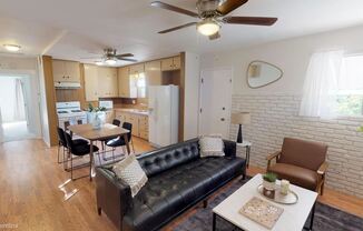 4312 Manzanita Dr