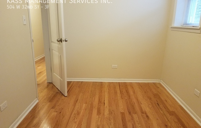 504 W 32nd St