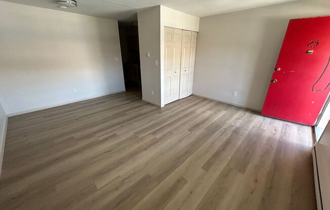 988 Third Street
