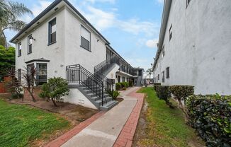 2360 Cedar Ave