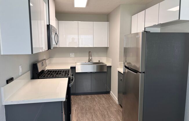 2 beds, 1.5 baths, 1,050 sqft, $3,095, Unit 1746-4