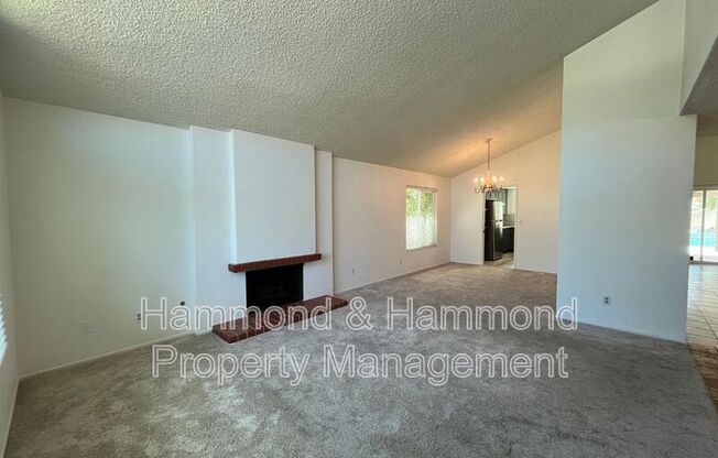 11735 LA TIERRA CT