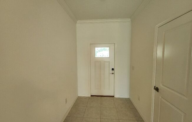 Like New!!! 3-Bedroom, 2.5-Bathroom Townhouse in Zephyrhills