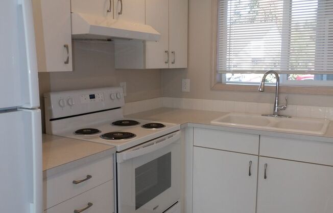 2 beds, 2.5 baths, 1,497 sqft, $2,050, Unit D18