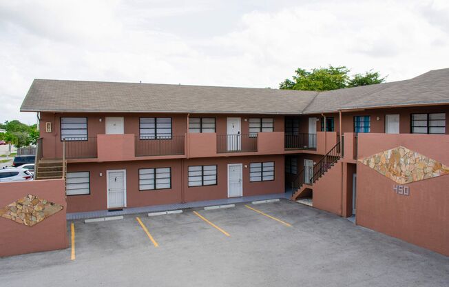 AVAILABLE NOW: For Rent - 2/1 Apartment for $1,950 in Hialeah