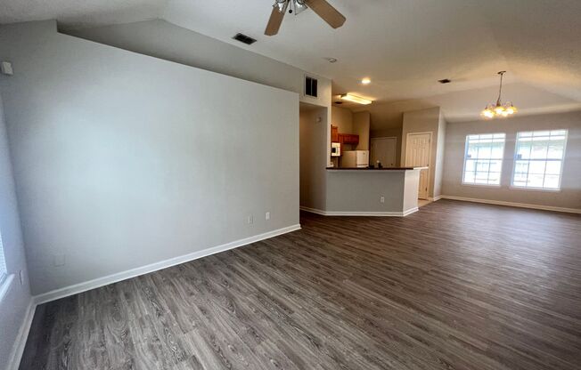 Newly Renovated 3 bedroom 2 bath home!!