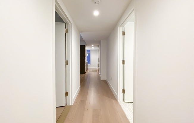 1 bed, 1 bath, 875 sqft, $4,750, Unit 3A
