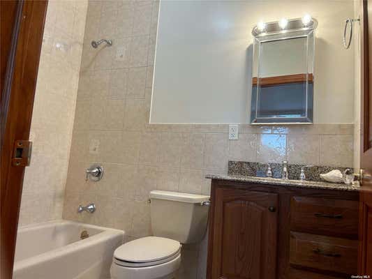 3 beds, 2 baths, 1,450 sqft, $3,700, Unit 1F