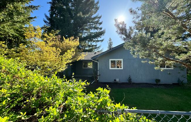 Updated 3 Bed, 1 Bath House in Beaverton!! By MurrayHill. INCREDIBLE fully fenced Backyard, Washer & Dryer, Close to Nike!!