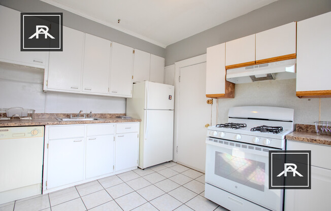 70 Strathmore Rd, Brighton MA 011A