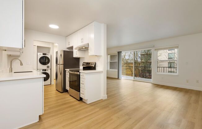 1 bed, 1 bath, 783 sqft, $2,270, Unit 108