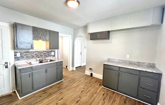 1 bed, 1 bath, 646 sqft, $925, Unit Unit 1