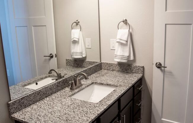 2 beds, 2 baths, $1,950