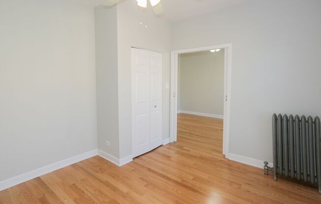 2 beds, 1 bath, 720 sqft, $2,150, Unit 1932-3