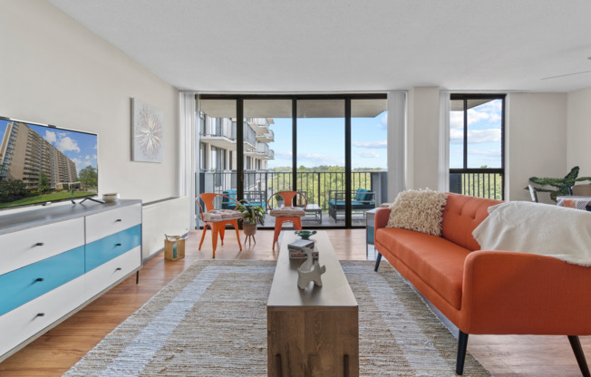 1 bed, 1 bath, 780 sqft, $2,339, Unit L13