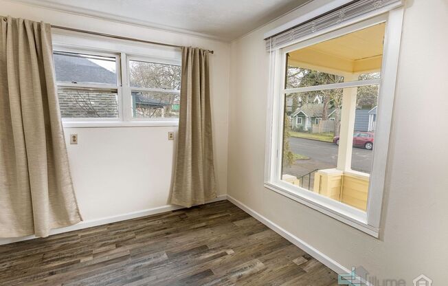 Charming Multi-Unit Living in Prime Northeast Salem Location