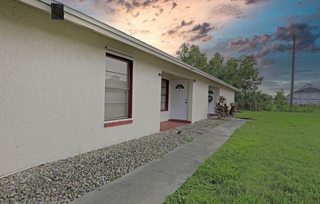 Duplex Cape Coral 2320-B