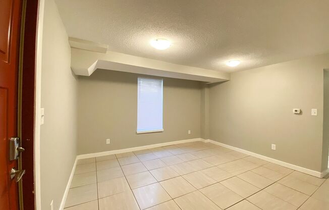 1 bed, 1 bath, 515 sqft, $865, Unit Unit 2