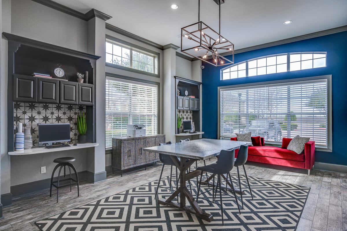 Townhomes & Apartments in Plano, TX