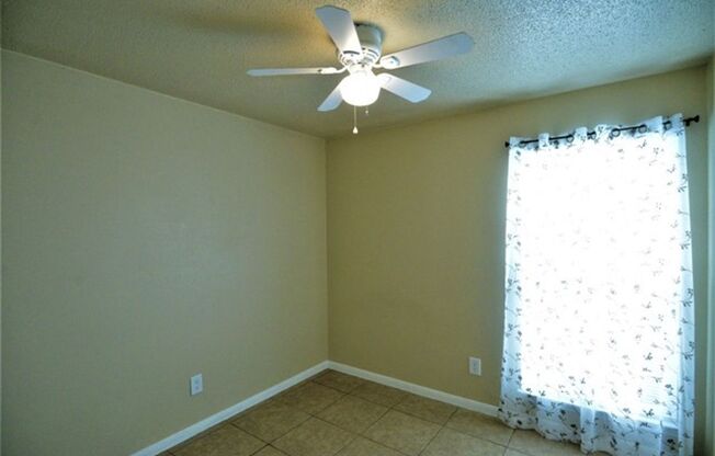 3 beds, 2 baths, $1,450