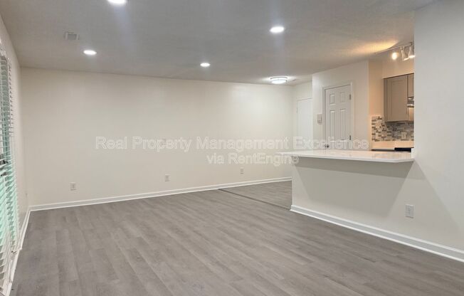 1330 PARK GLN DR