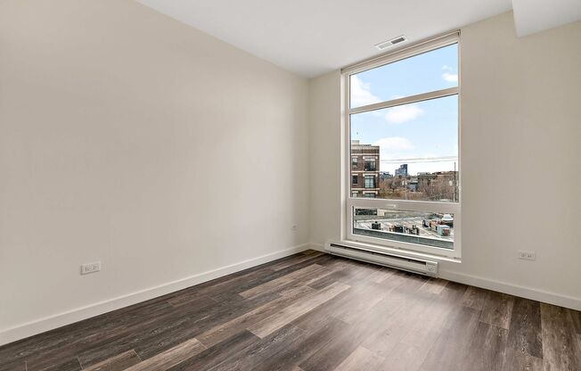 3 beds, 2 baths, 1,159 sqft, $4,550, Unit 209