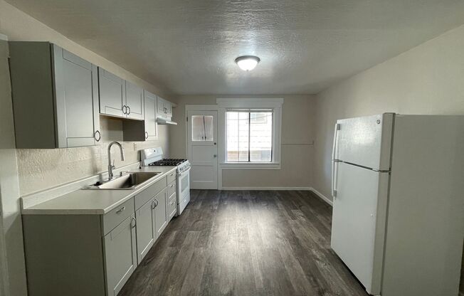 2 beds, 1 bath, 1,118 sqft, $2,875, Unit #01