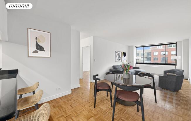 2 beds, 1 bath, 779 sqft, $6,000, Unit 25D