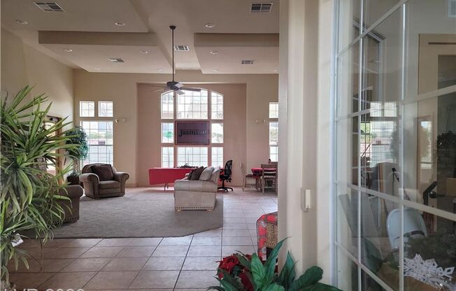 2 beds, 2 baths, $1,550, Unit Building 1