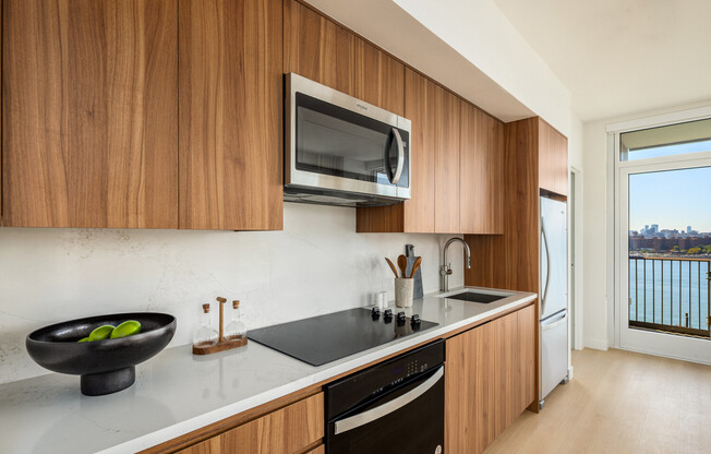 2 beds, 2 baths, $6,738, Unit 1001N