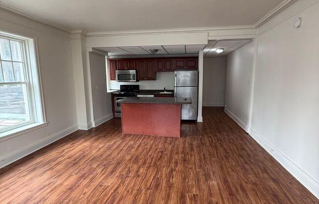 1 bed, 1 bath, 600 sqft, $1,350, Unit 310