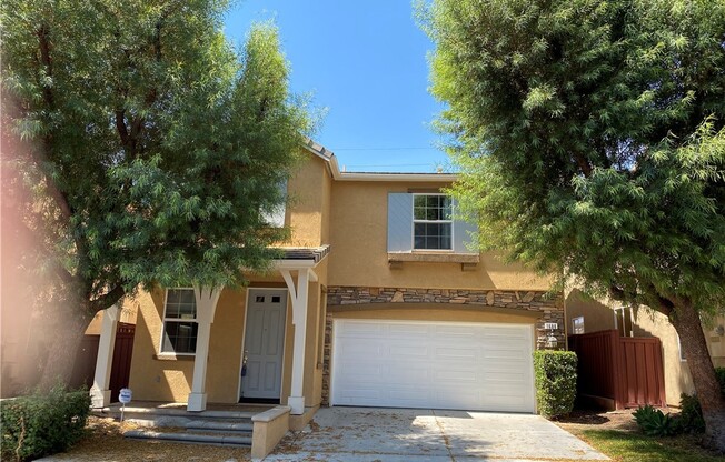 1686 GOLDEN ROD AVE