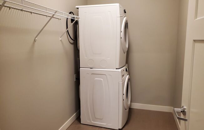 1 bed, 1 bath, $1,125, Unit 122